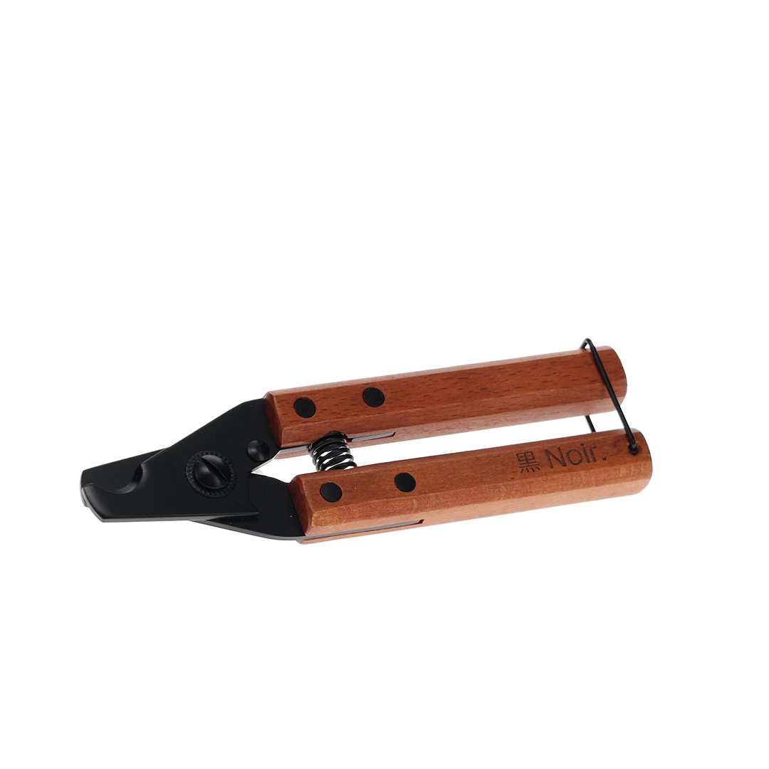 Japandi Nagelknipper L - 15,5x4x2cm bruin